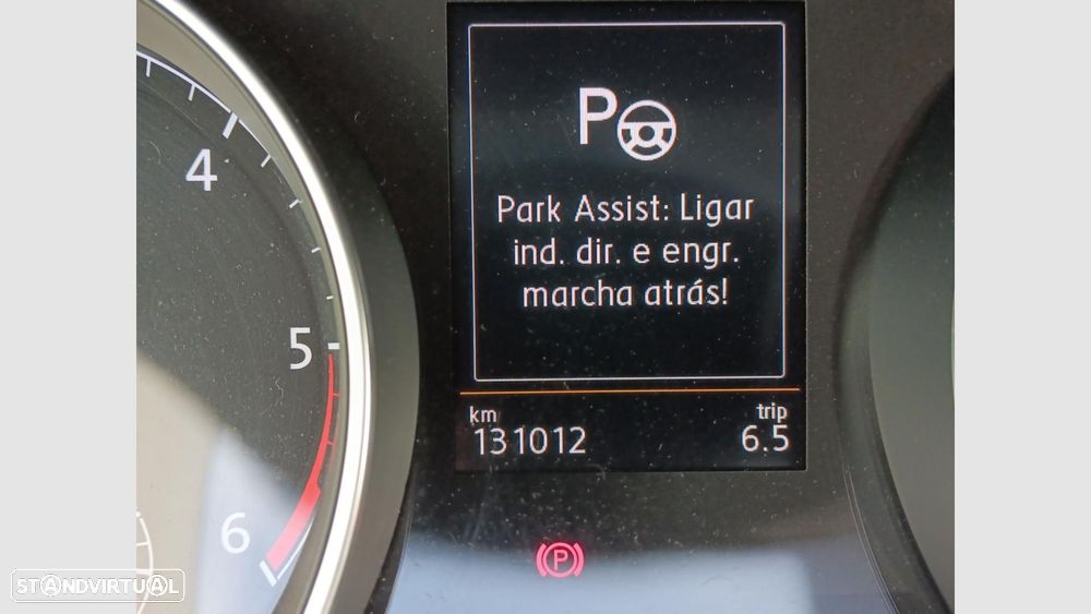 VW Golf Variant 1.6 TDi Highline - 13