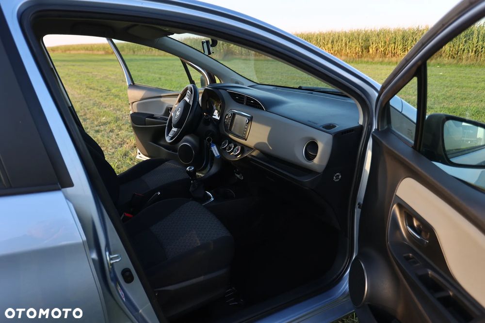 Toyota Yaris 1.33 VVT-i Comfort - 16