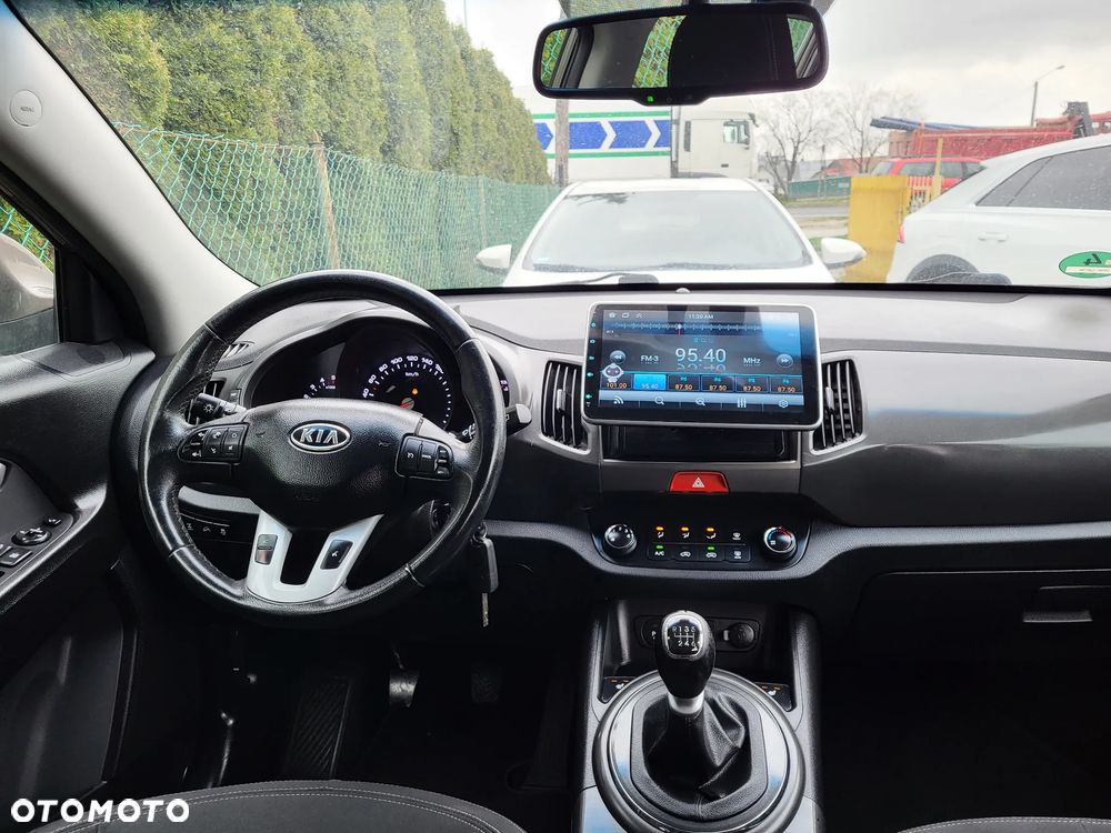 Kia Sportage 2.0 CRDI 4WD Attract - 16