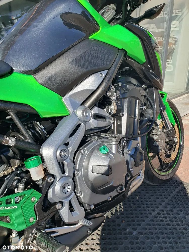 Kawasaki Z 900 - 23