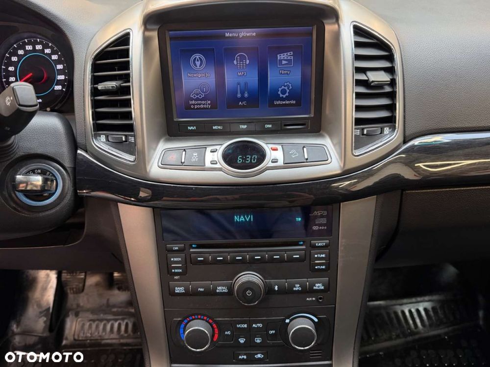 Chevrolet Captiva - 27