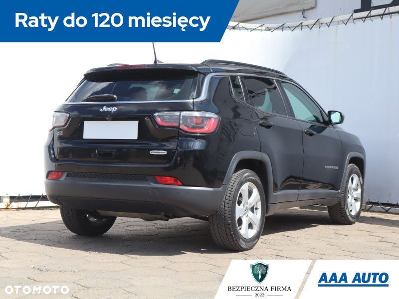 Jeep Compass - 4
