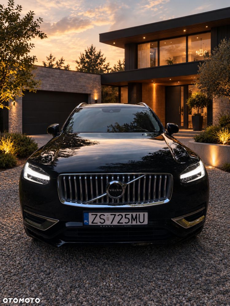 Volvo XC 90 - 1