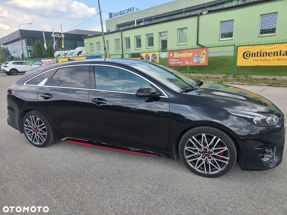 Kia ProCeed - 1