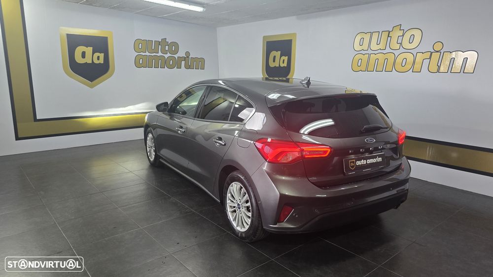 Ford Focus 1.0 EcoBoost Titanium - 9