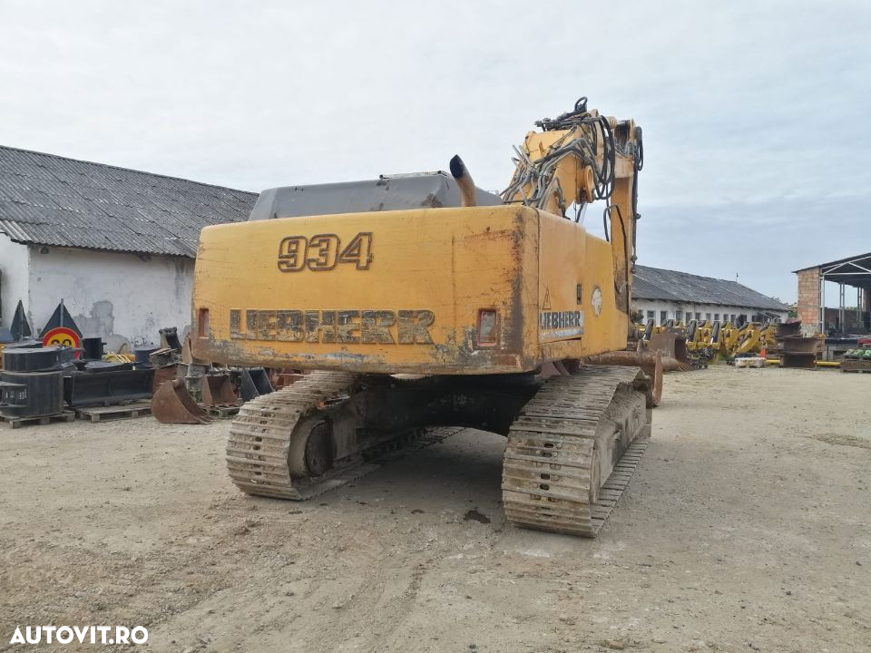 Dezmembrez LIEBHERR R934 Litronic - 2