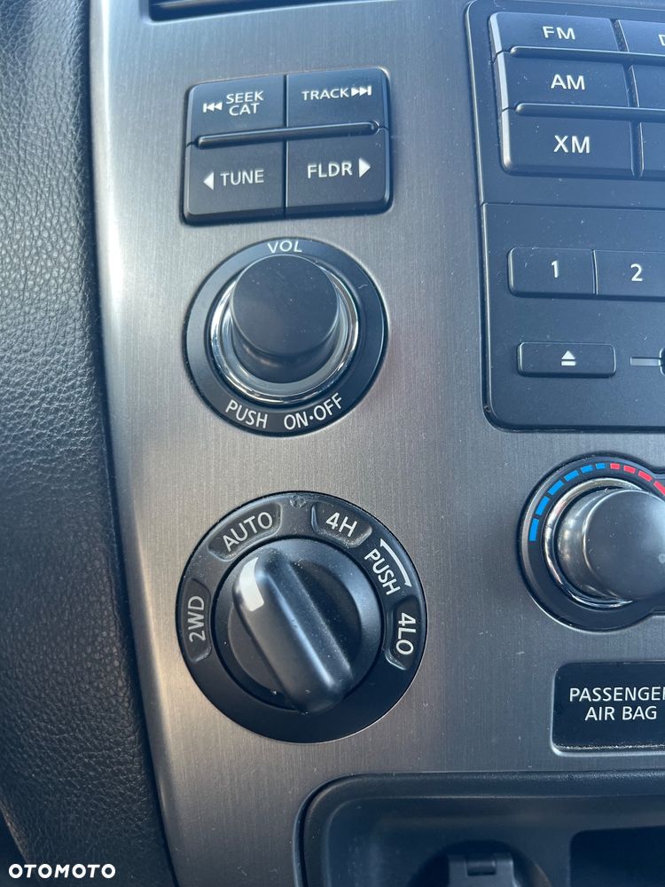 Nissan Armada - 15