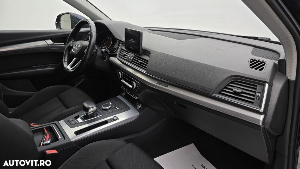 Audi Q5 2.0 40 TDI quattro S tronic Basic - 19
