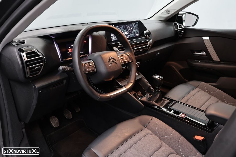 Citroën C4 1.2 PureTech Plus - 23