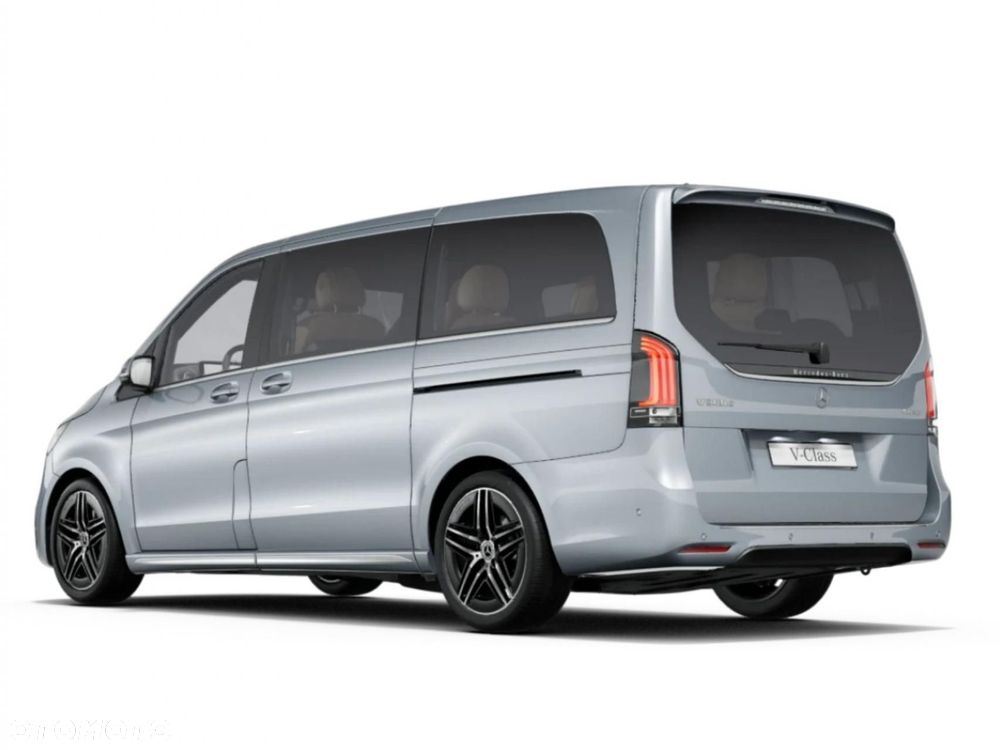 Mercedes-Benz Klasa V - 4