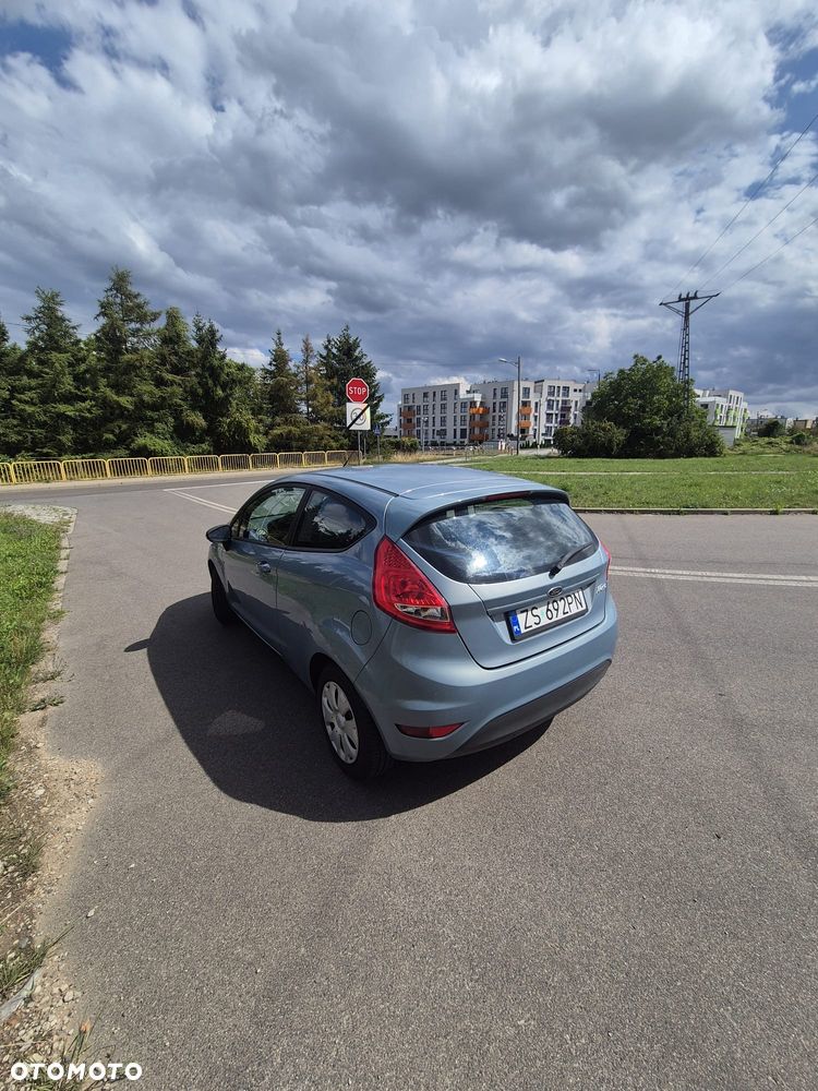 Ford Fiesta 1.4 Trend - 4
