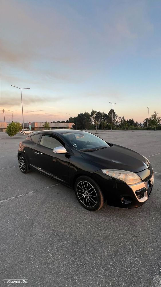 Renault Mégane Coupe 1.5 dCi Dynamique - 1