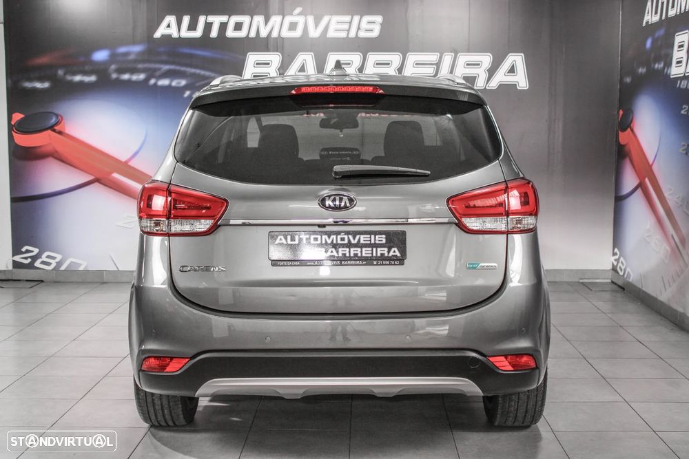 Kia Carens 1.7 CRDi ISG TX - 28
