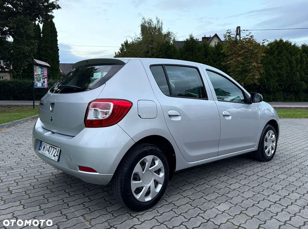 Dacia Sandero 1.5 dCi Laureate - 11