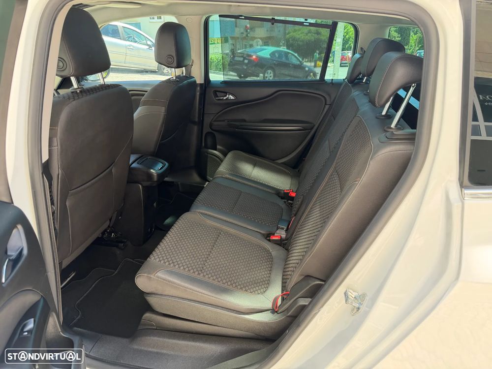 Opel Zafira 1.4 T Cosmo S/S 144g - 20