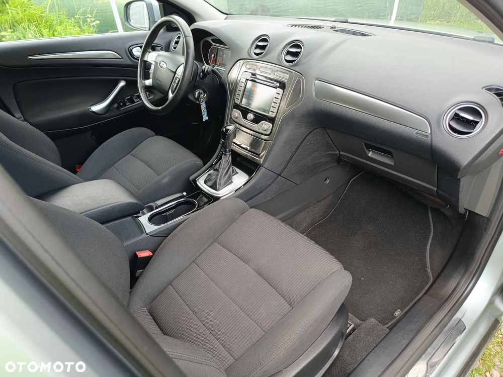 Ford Mondeo 2.0 T Titanium S MPS6 - 12