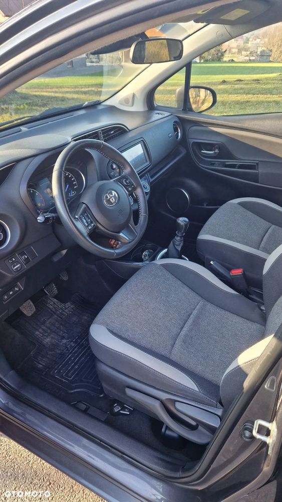 Toyota Yaris 1.5 20th Anniversary - 12