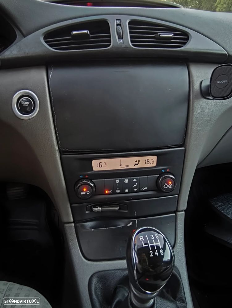 Renault Laguna Break 1.9 dCi Privilège - 6
