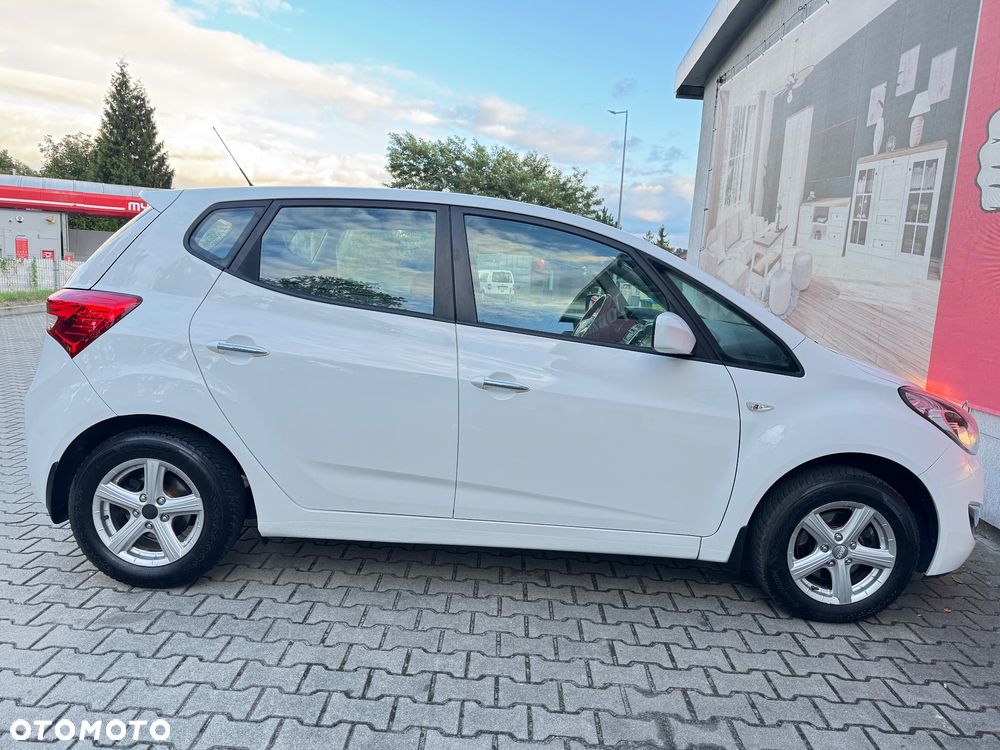 Hyundai ix20 - 33