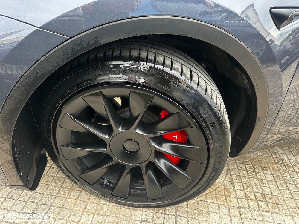 Tesla Model Y Long Range Tração Integral - 9