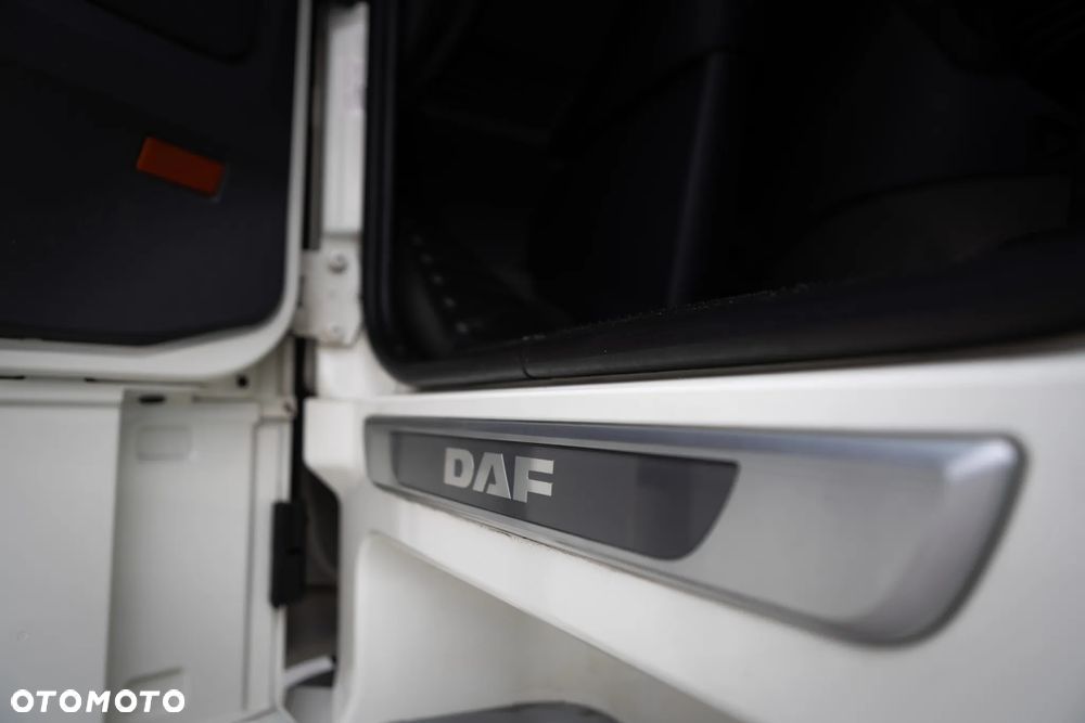 DAF XF 480 FAR - 12
