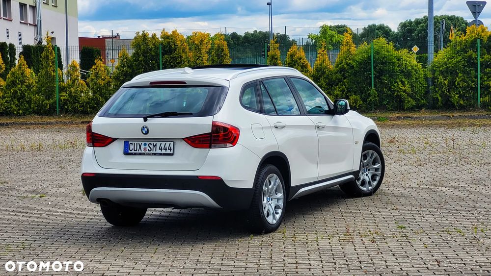 BMW X1 xDrive18d xLine - 15