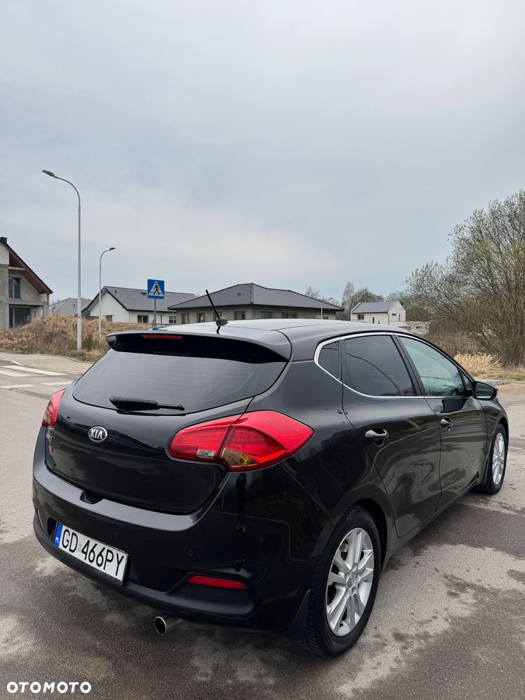 Kia Ceed 1.6 GDI L - 6