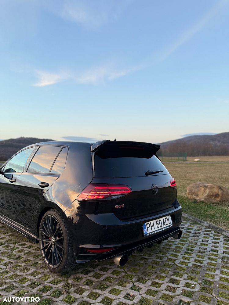Volkswagen Golf 2.0 TSI BMT DSG GTI Performance - 2