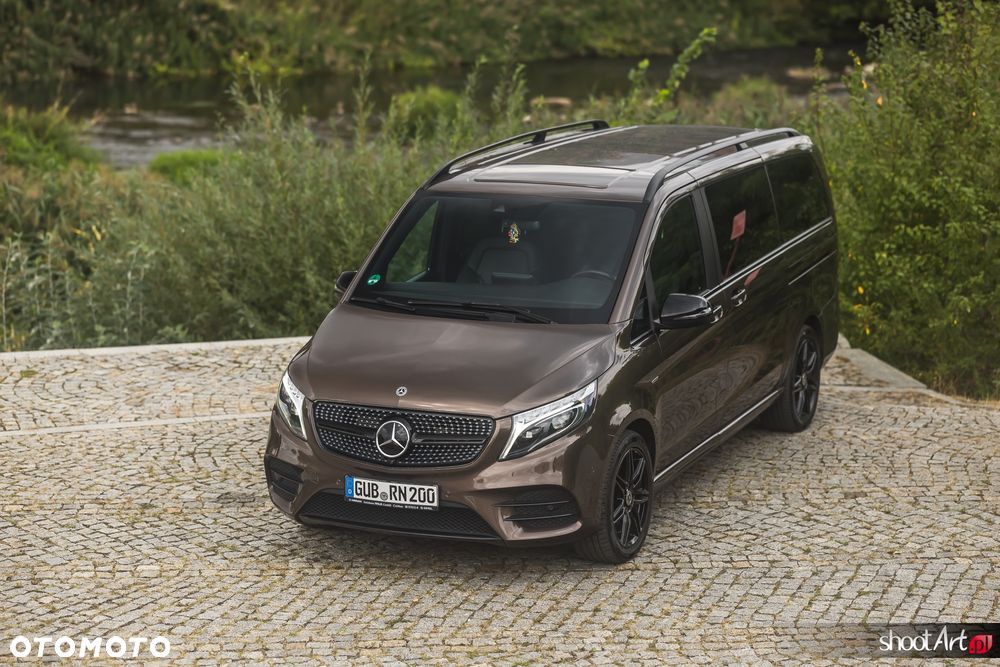 Mercedes-Benz Klasa V - 9