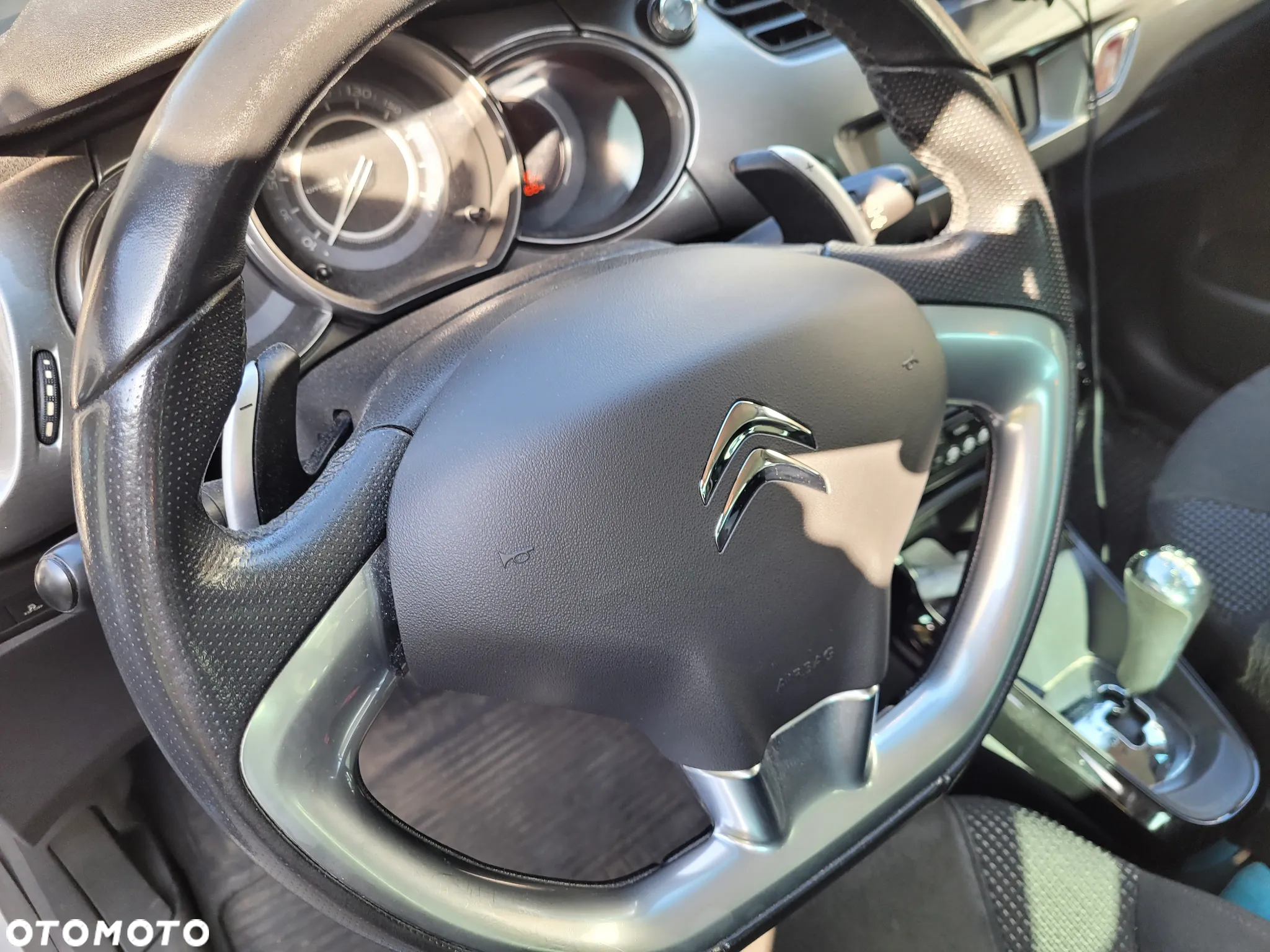 Citroën C3 1.4 VTi Exclusive MAP - 15