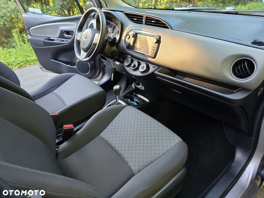 Toyota Yaris 1.33 Premium MS - 9