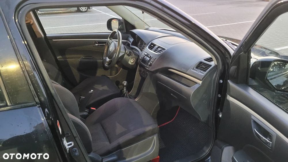 Suzuki Swift - 13