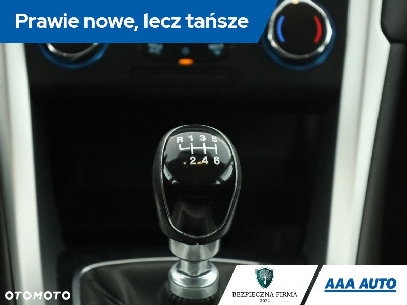 Ford Mondeo - 12