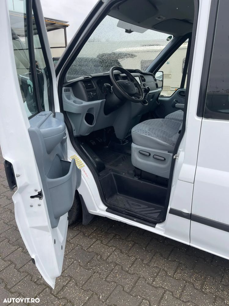 Ford Transit - 5