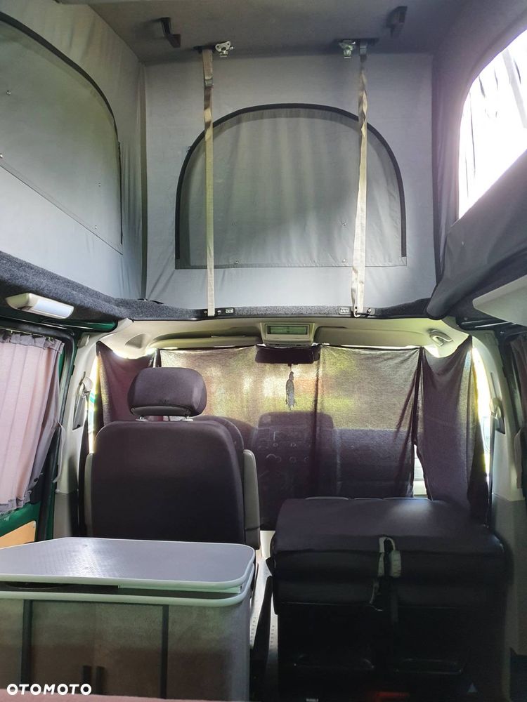 Volkswagen California - 15