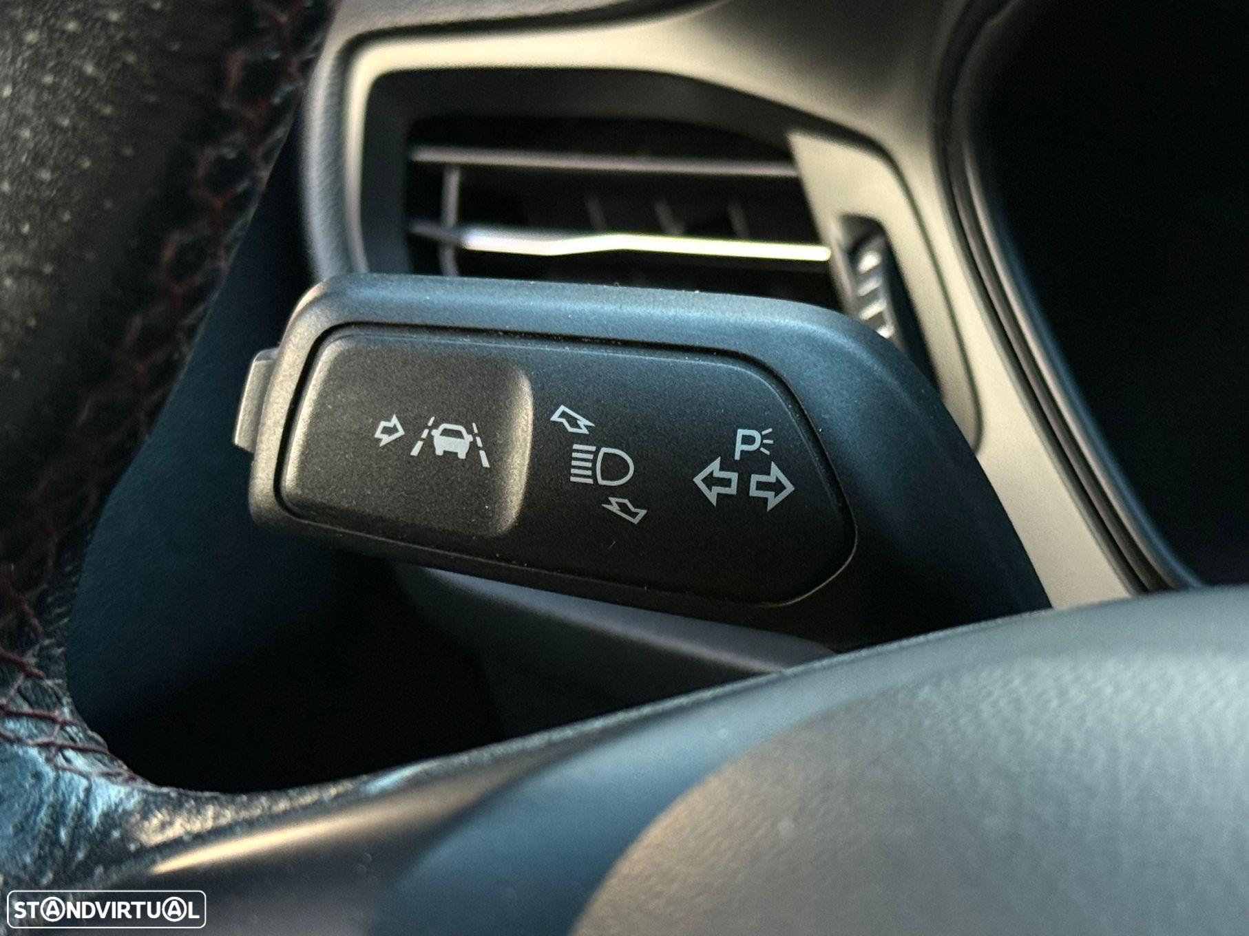 Ford Focus 1.0 EcoBoost ST-Line - 10