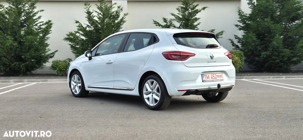 Renault Clio - 21