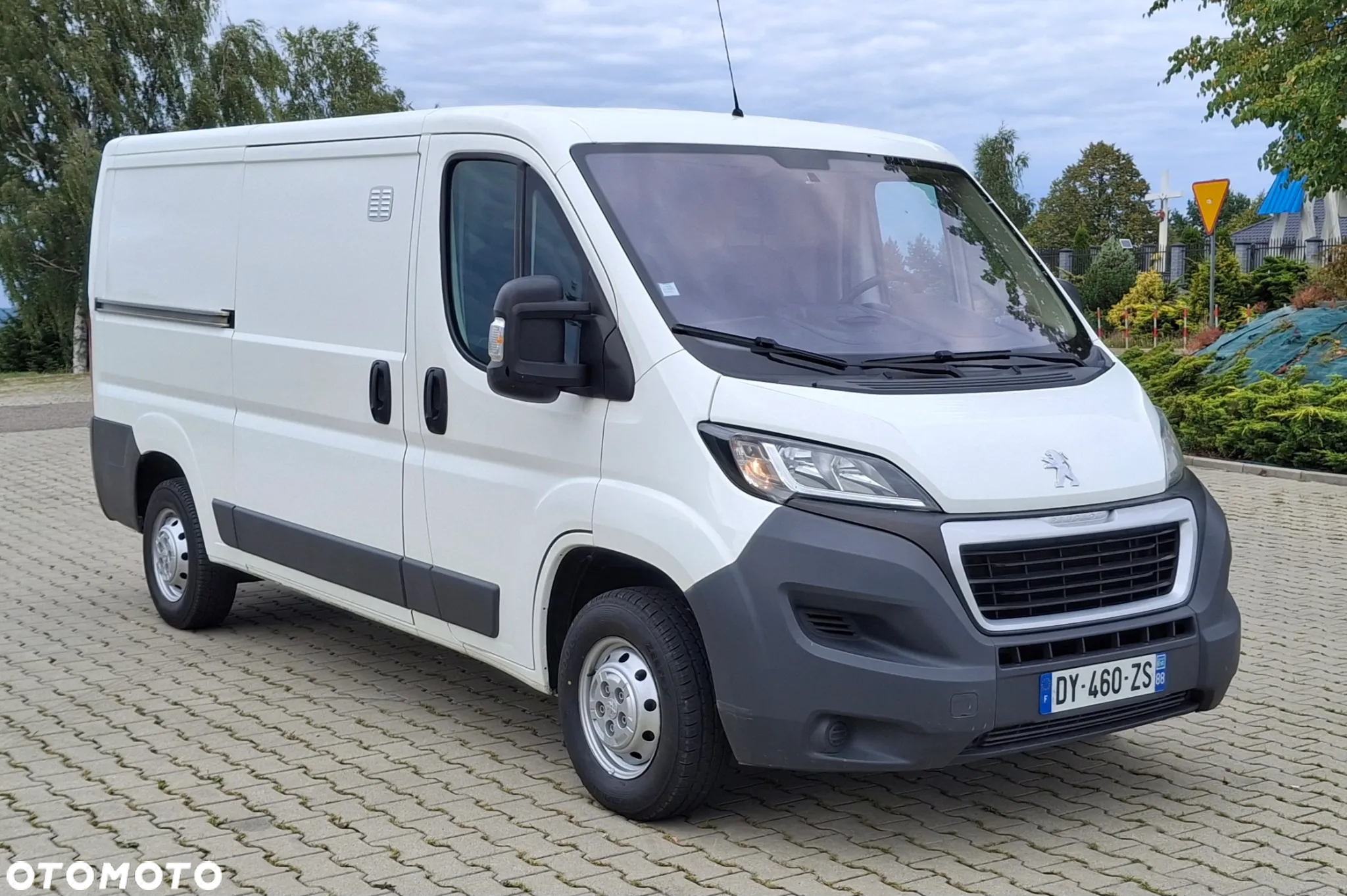 Peugeot Boxer L2H1 Długi - 2