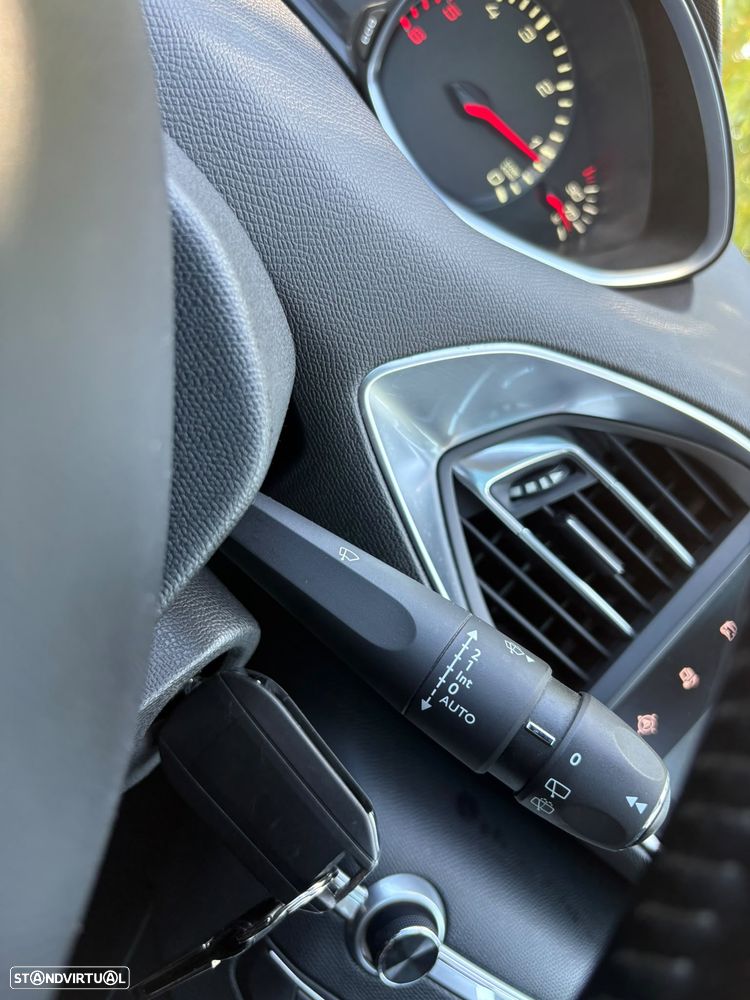 Peugeot 308 SW 1.6 BlueHDi Allure - 14