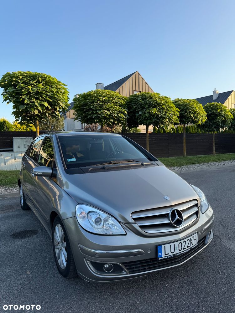 Mercedes-Benz Klasa B - 2