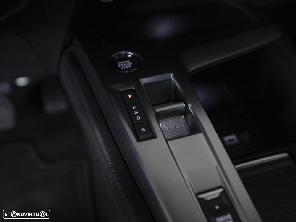 Peugeot 308 1.6 Hybrid Active e-EAT8 - 26