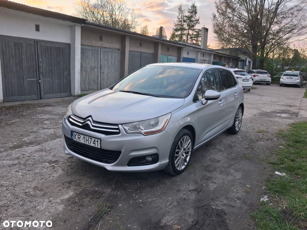 Citroën C4 HDi 90 Attraction - 1