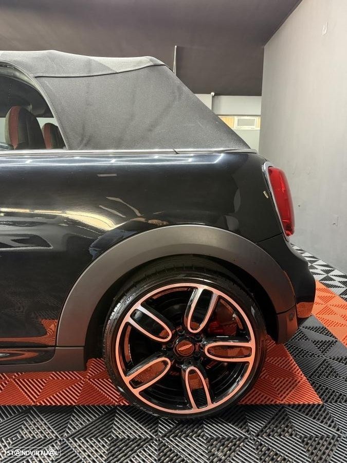MINI Cabrio - 7