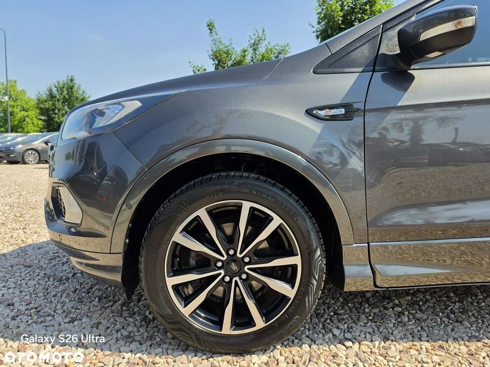 Ford Kuga 1.5 EcoBoost 2x4 ST-Line - 40