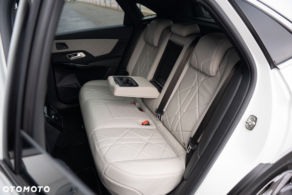 DS Automobiles DS 7 Crossback - 34