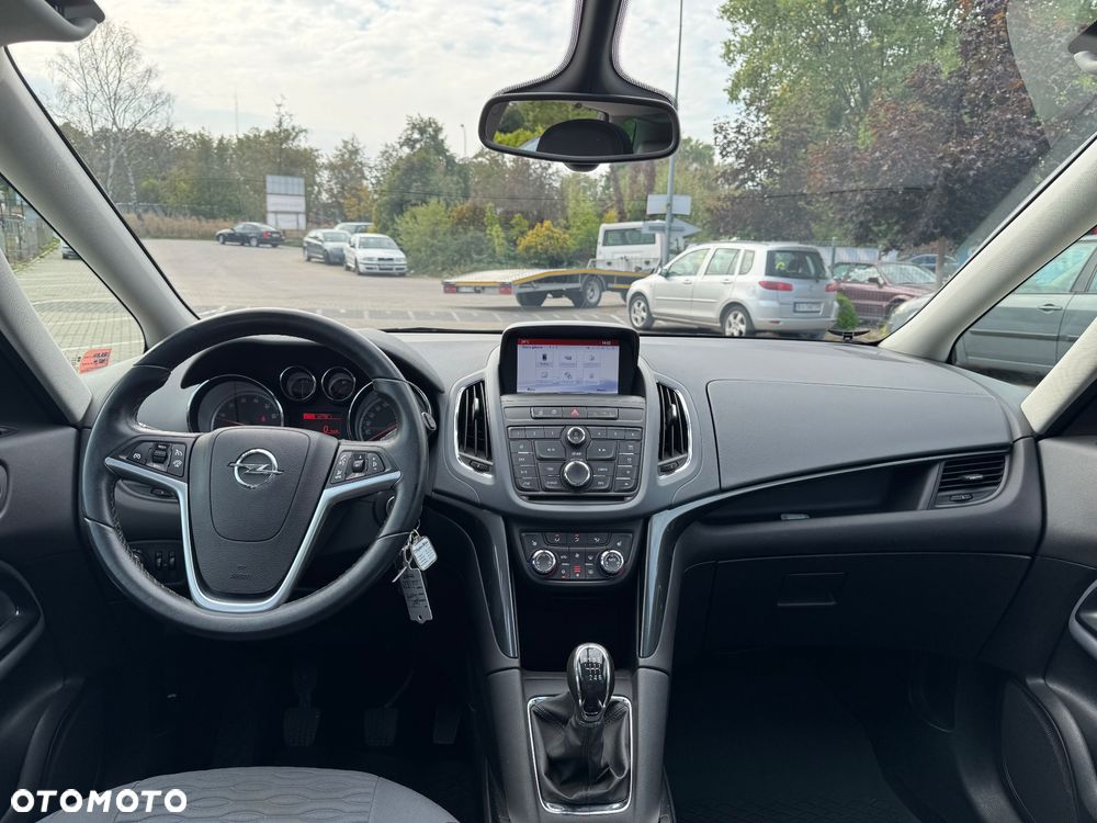 Opel Zafira 1.6 T Elite S&S - 34