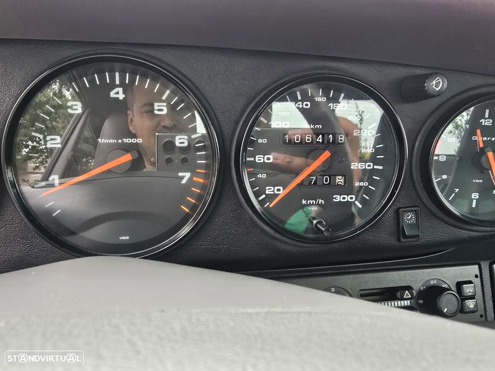 Porsche 911 (993) Coupé 3.6 Carrera 2 - 17