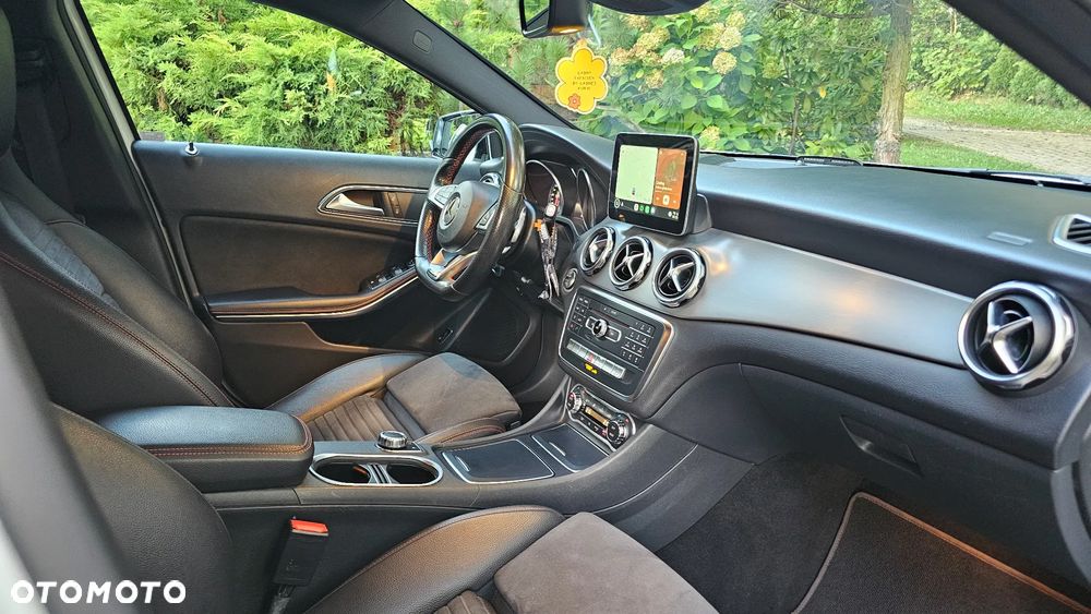 Mercedes-Benz Klasa E 200 BlueTEC 7G-TRONIC Avantgarde - 9