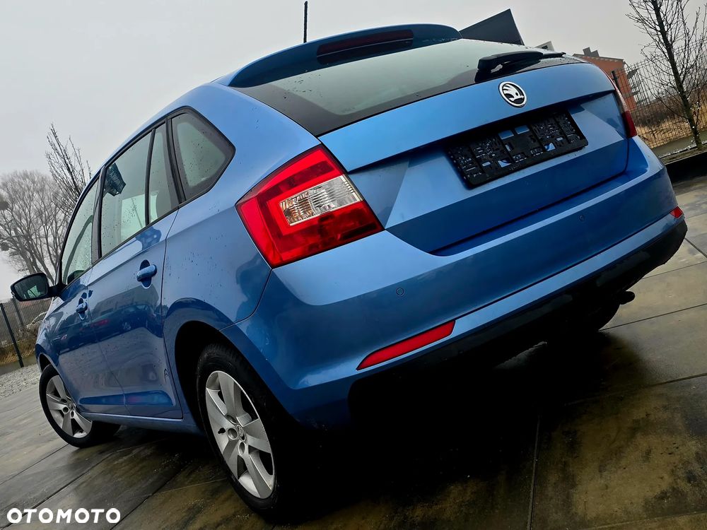 Skoda RAPID - 15