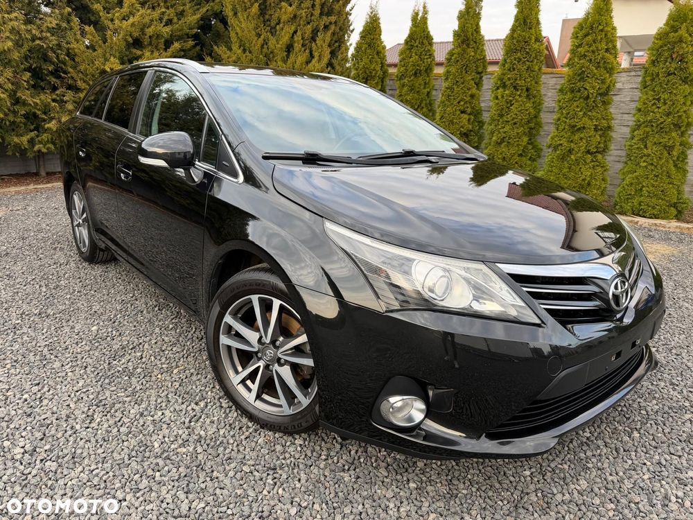 Toyota Avensis 1.8 Executive - 35